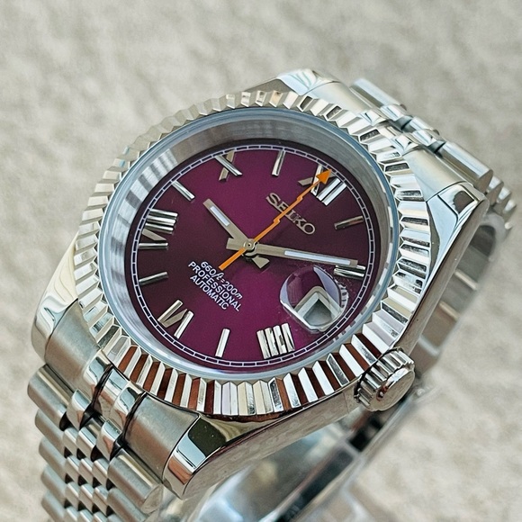 Seiko Mod Oyster Purple - Picture 5 of 10